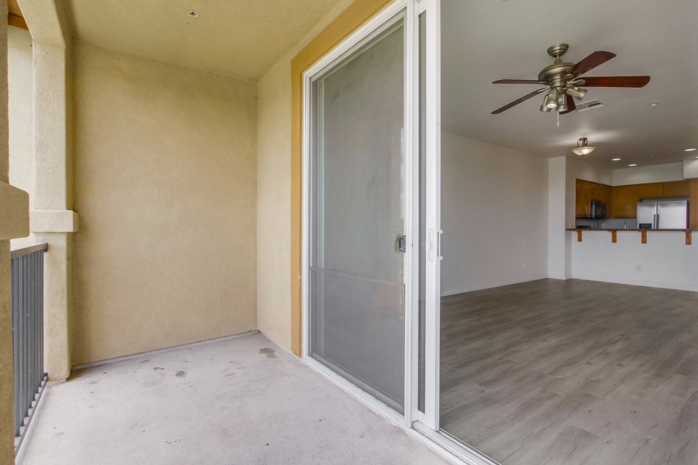 Virtual tour photo 27 of 57 for 4300 Newton Ave UNIT 81