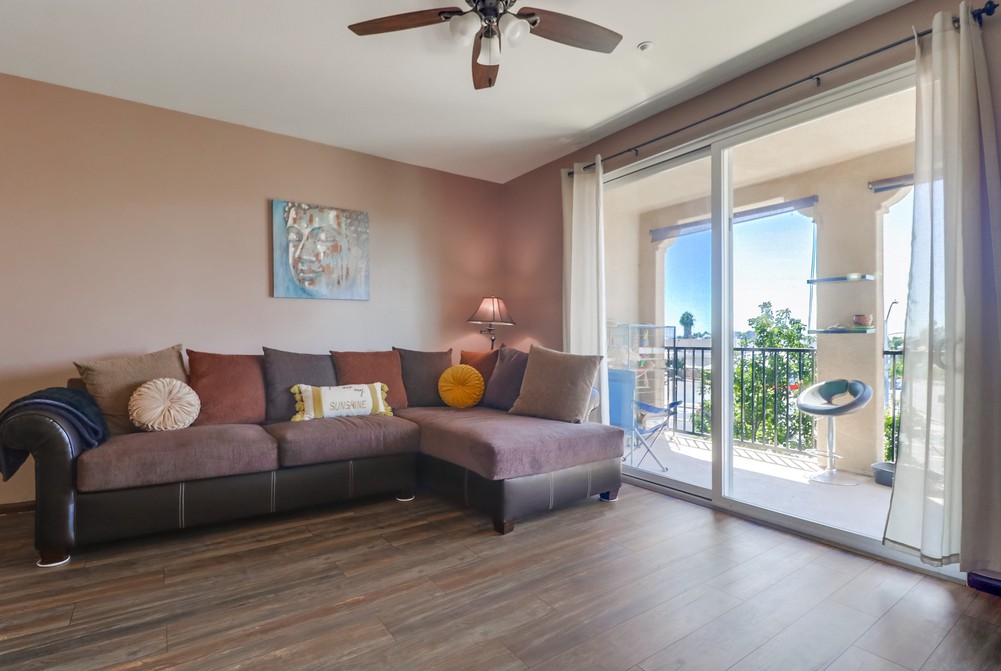 Virtual tour photo 10 of 47 for 4300 Newton Ave UNIT 84