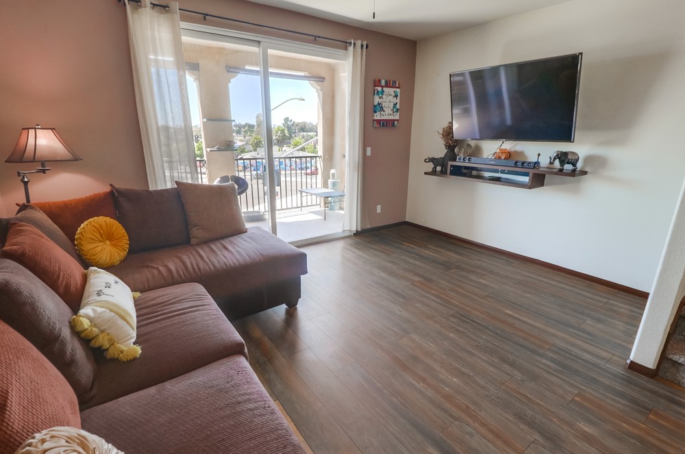 Virtual tour photo 12 of 47 for 4300 Newton Ave UNIT 84