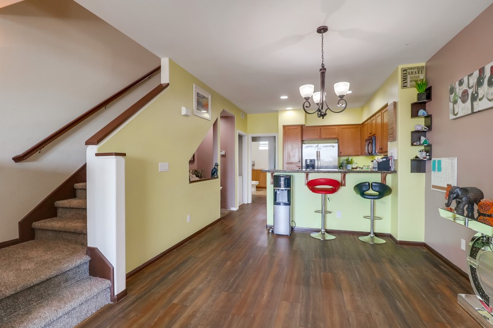 Virtual tour photo 15 of 47 for 4300 Newton Ave UNIT 84
