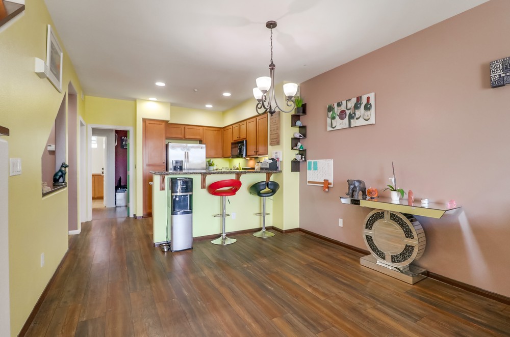 Virtual tour photo 16 of 47 for 4300 Newton Ave UNIT 84