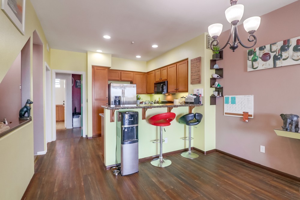 Virtual tour photo 17 of 47 for 4300 Newton Ave UNIT 84