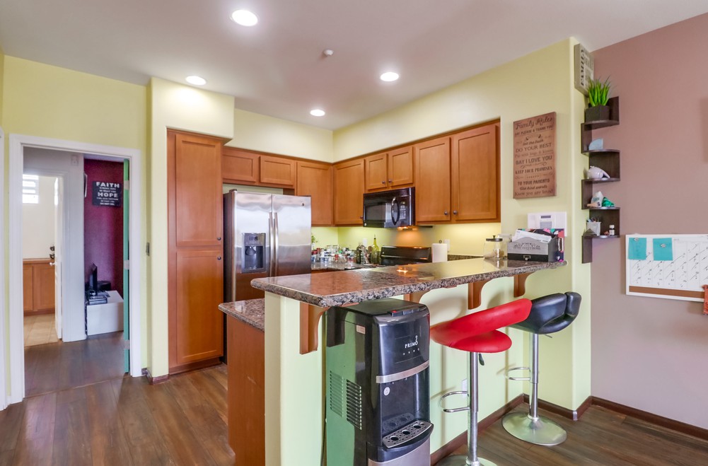Virtual tour photo 19 of 47 for 4300 Newton Ave UNIT 84