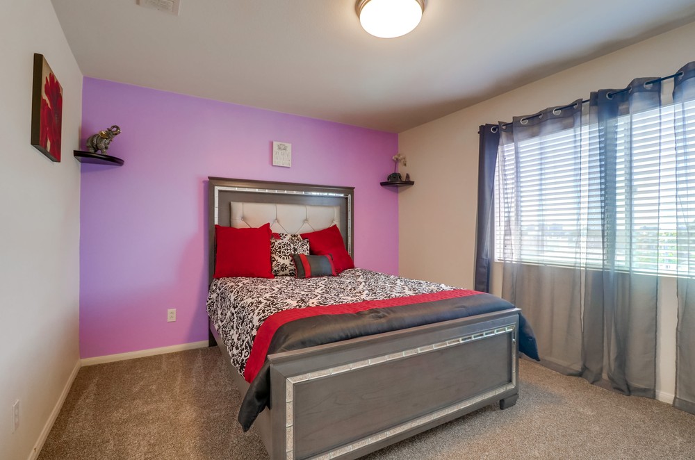 Virtual tour photo 35 of 47 for 4300 Newton Ave UNIT 84