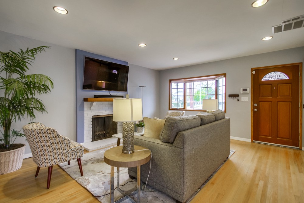 Virtual tour photo 9 of 63 for 4301 Appleton St