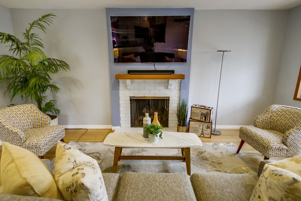 Virtual tour photo 11 of 63 for 4301 Appleton St