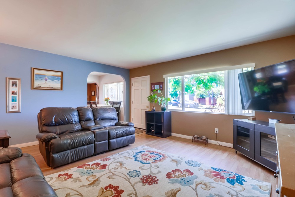 Virtual tour photo 10 of 40 for 4301 Vallejo Ave