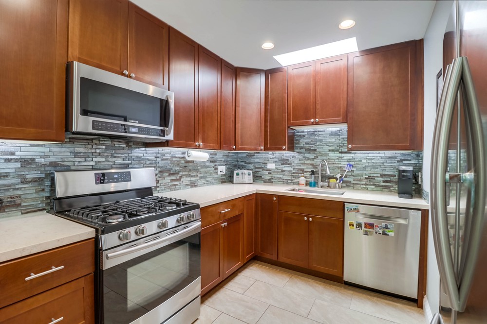 Virtual tour photo 17 of 40 for 4301 Vallejo Ave