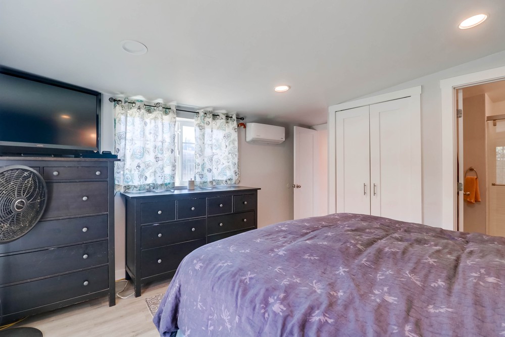 Virtual tour photo 22 of 40 for 4301 Vallejo Ave