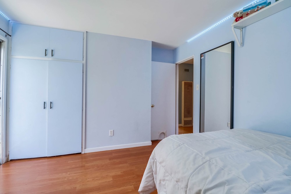 Virtual tour photo 32 of 40 for 4301 Vallejo Ave