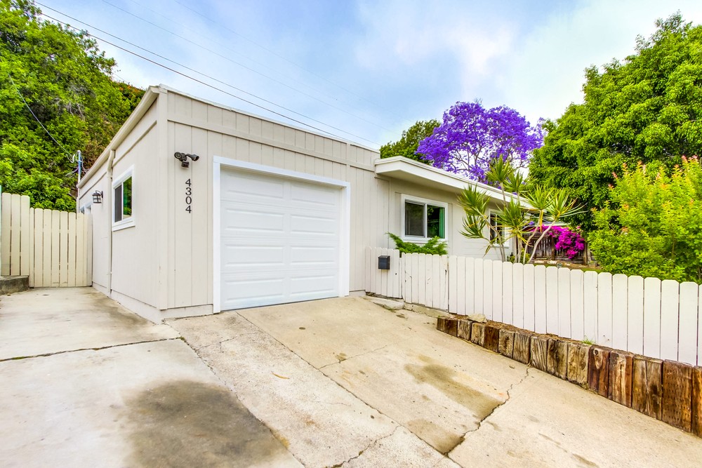 Virtual tour photo 6 of 50 for 4304 View Pl