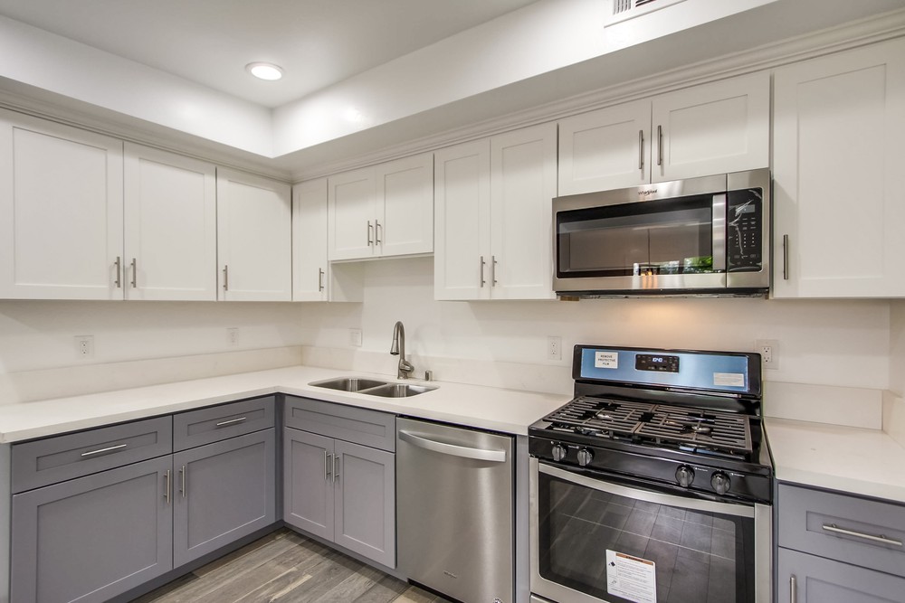 Virtual tour photo 21 of 50 for 4304 View Pl