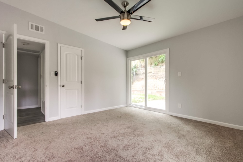 Virtual tour photo 29 of 50 for 4304 View Pl
