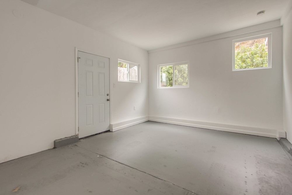 Virtual tour photo 39 of 50 for 4304 View Pl