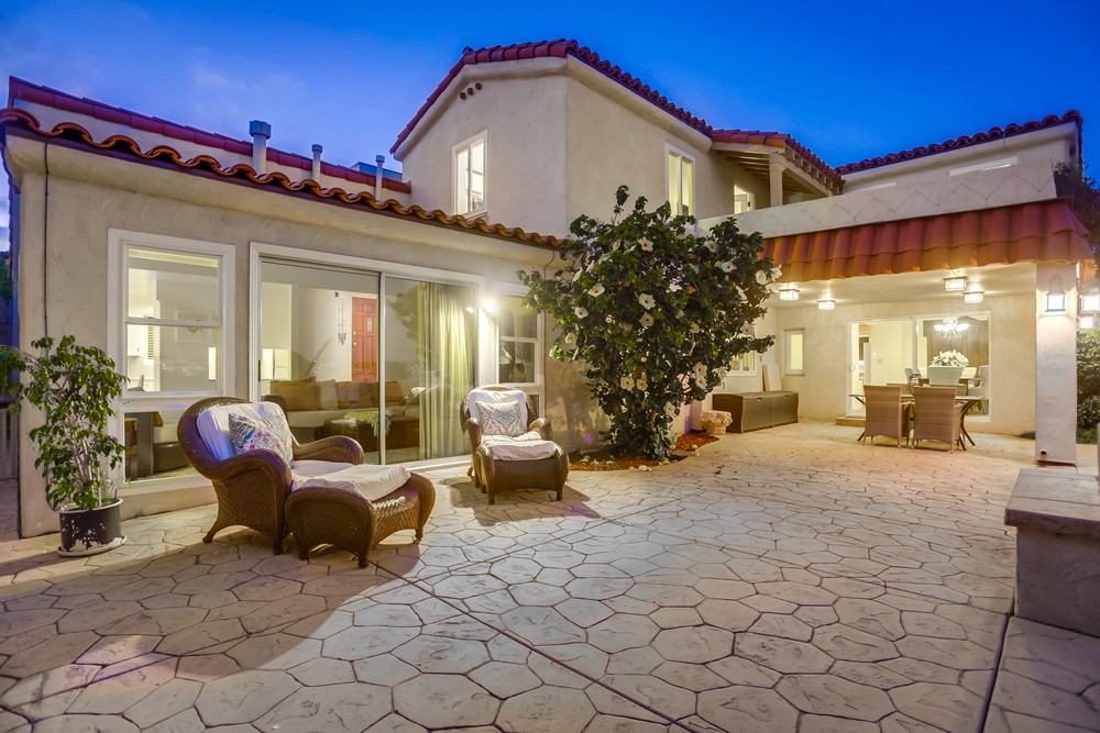 Virtual tour photo 11 of 100 for 431 San Antonio Ave