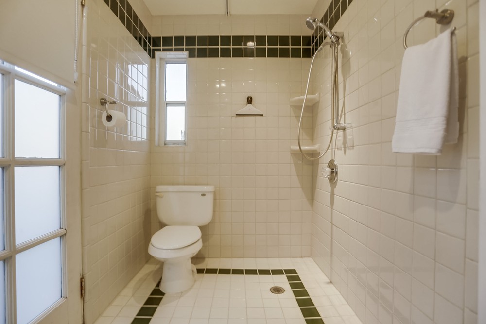 Virtual tour photo 45 of 100 for 431 San Antonio Ave