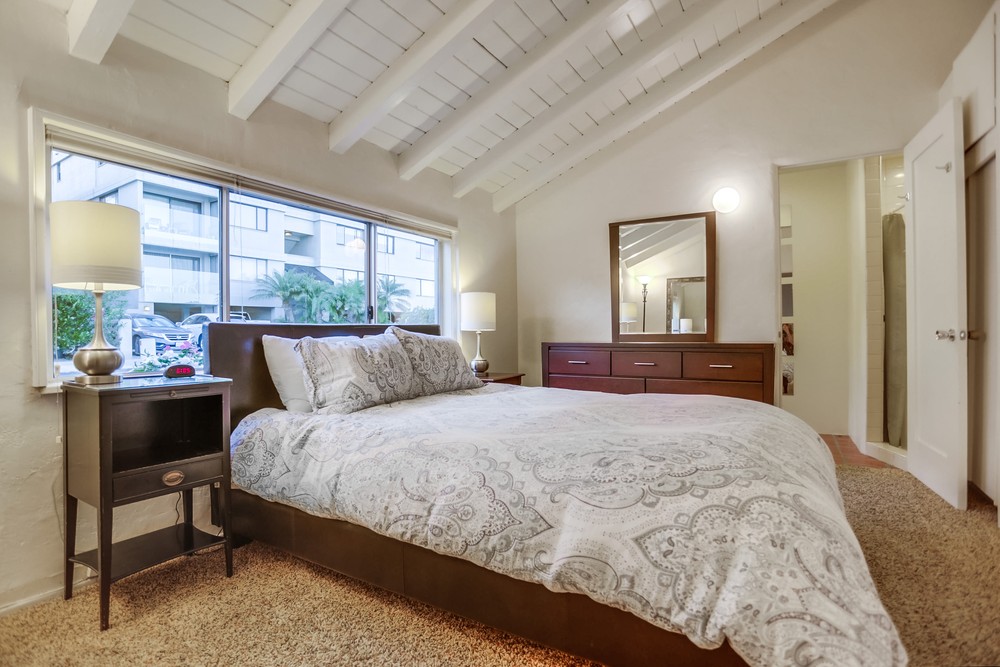 Virtual tour photo 46 of 100 for 431 San Antonio Ave