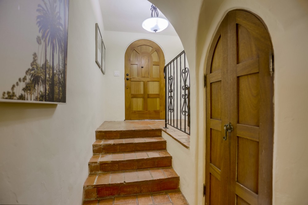Virtual tour photo 52 of 100 for 431 San Antonio Ave
