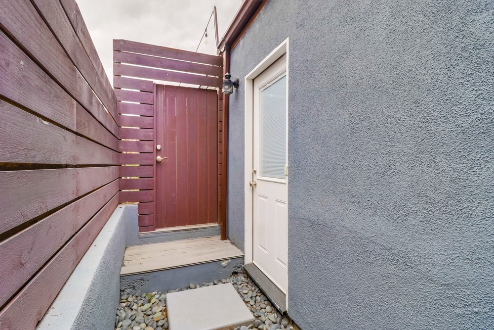 Virtual tour photo 9 of 47 for 4312 Falcon St
