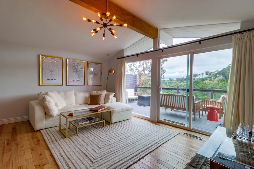Virtual tour photo 13 of 47 for 4312 Falcon St