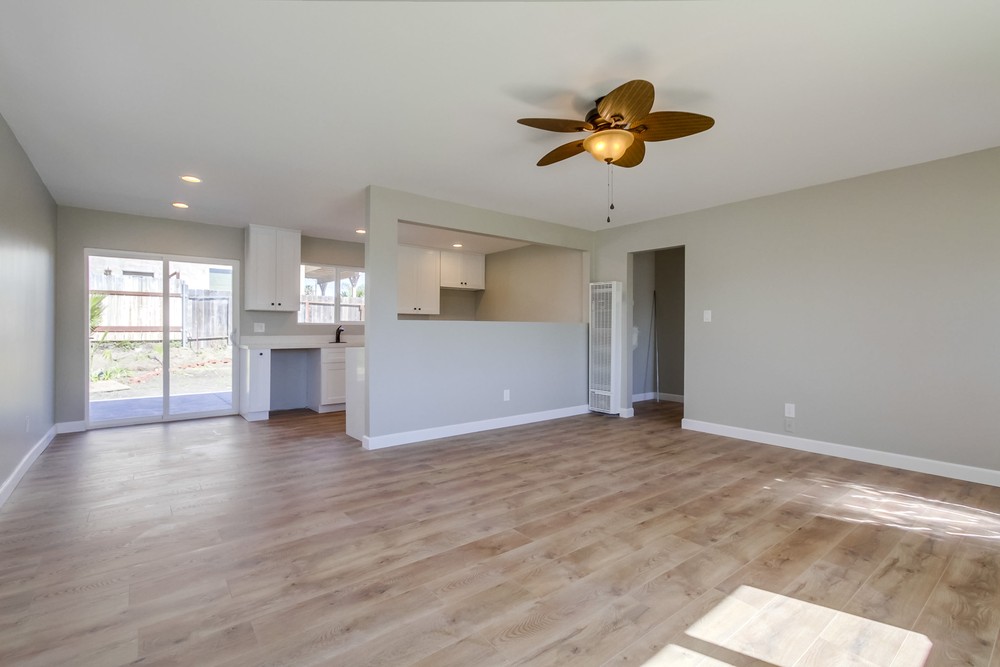 Virtual tour photo 7 of 27 for 4312 Miami Ct