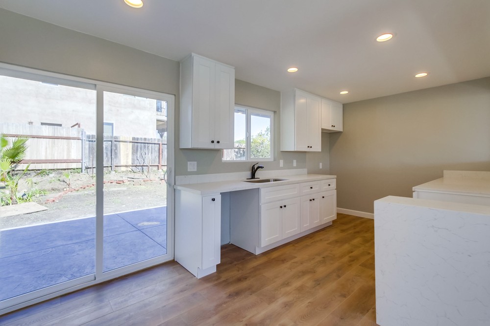 Virtual tour photo 10 of 27 for 4312 Miami Ct