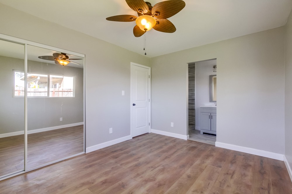 Virtual tour photo 16 of 27 for 4312 Miami Ct