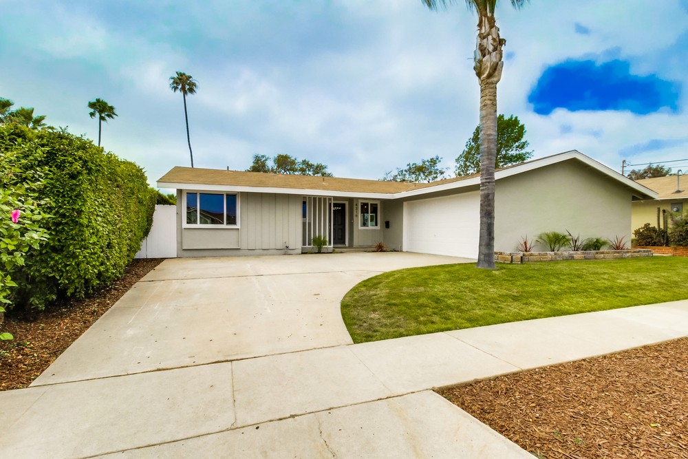 Virtual tour photo 3 of 60 for 4316 Mt Putman Ave