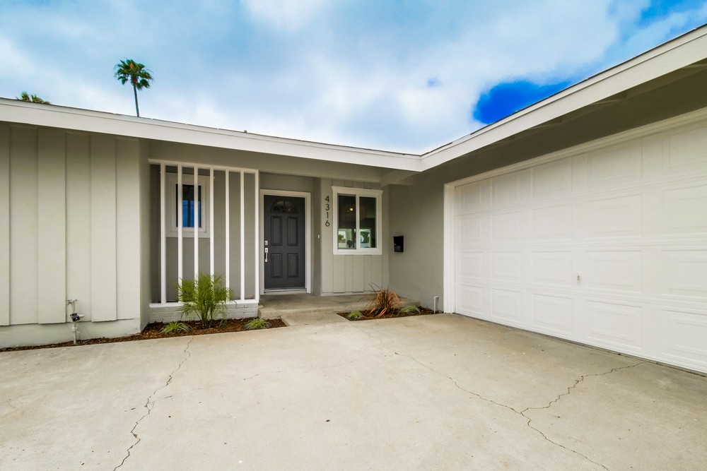 Virtual tour photo 6 of 60 for 4316 Mt Putman Ave