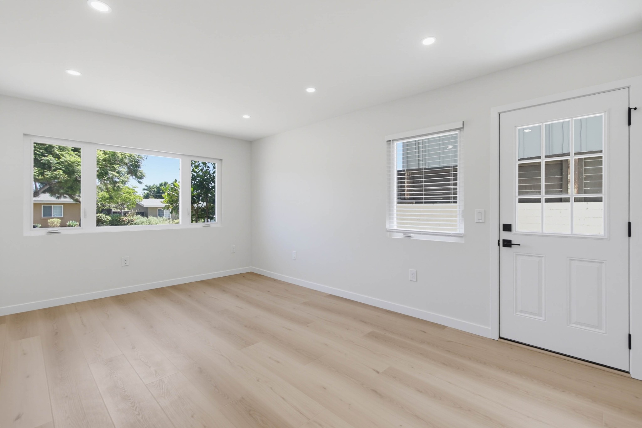 Virtual tour photo 11 of 40 for 4316 Olney St