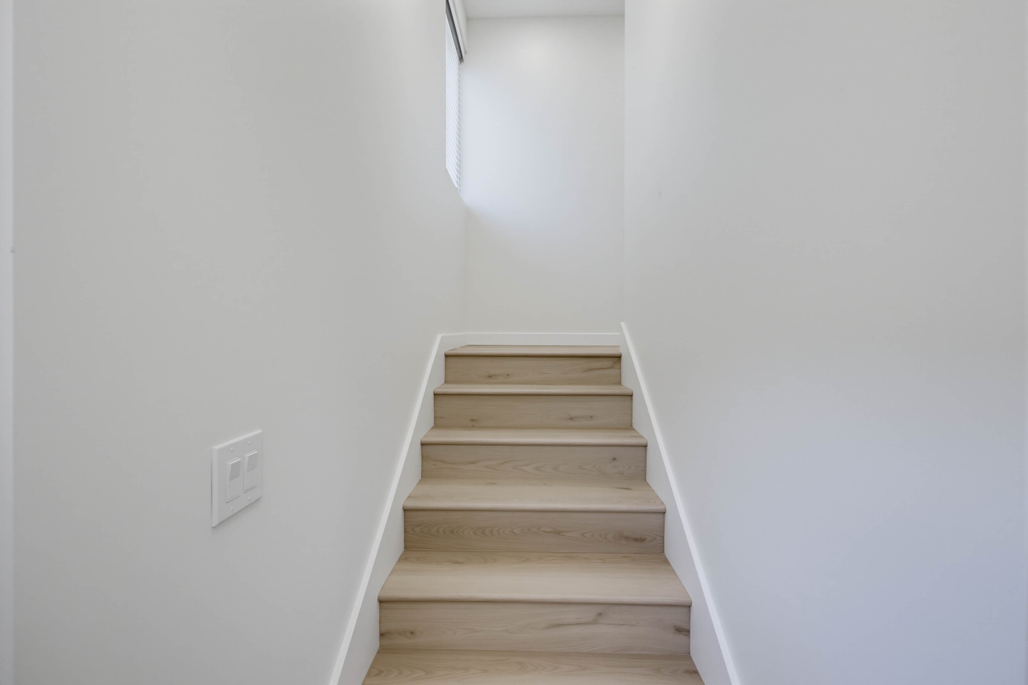 Virtual tour photo 5 of 47 for 4318 Olney St