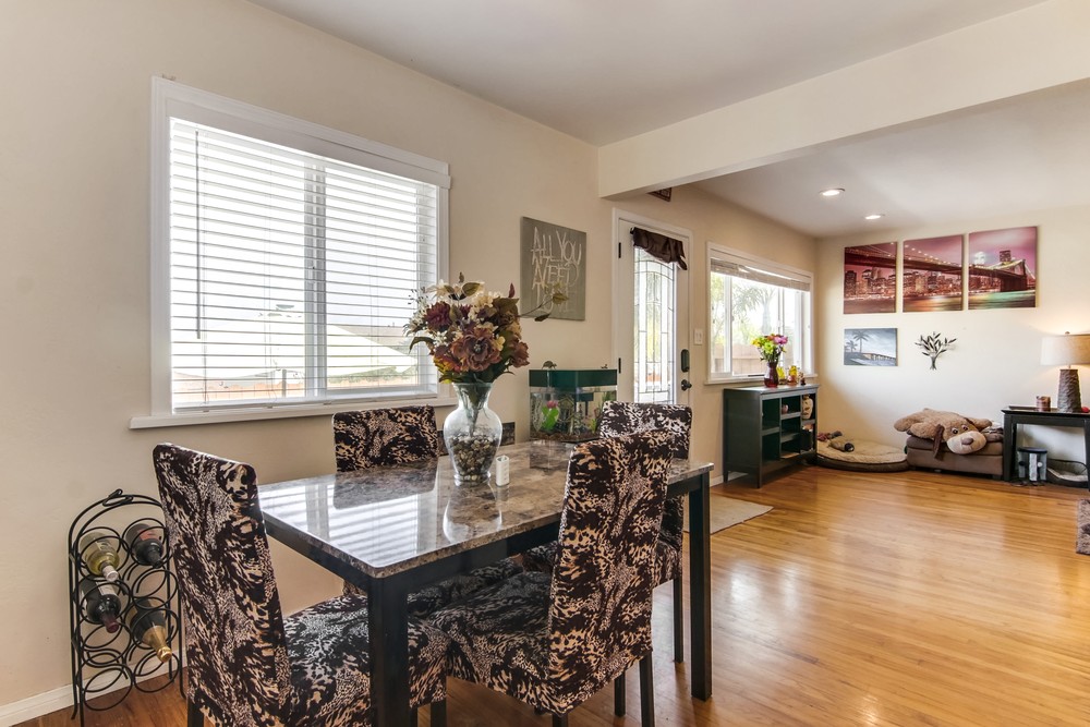 Virtual tour photo 23 of 34 for 4319 Mentone St