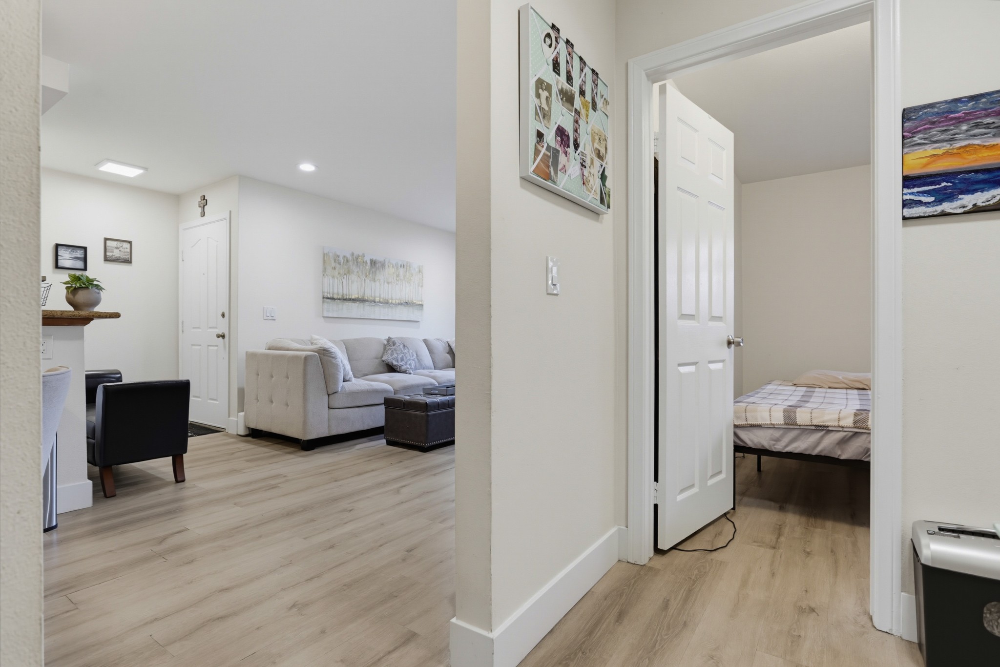Virtual tour photo 17 of 33 for 432 Edgehill Ln #3