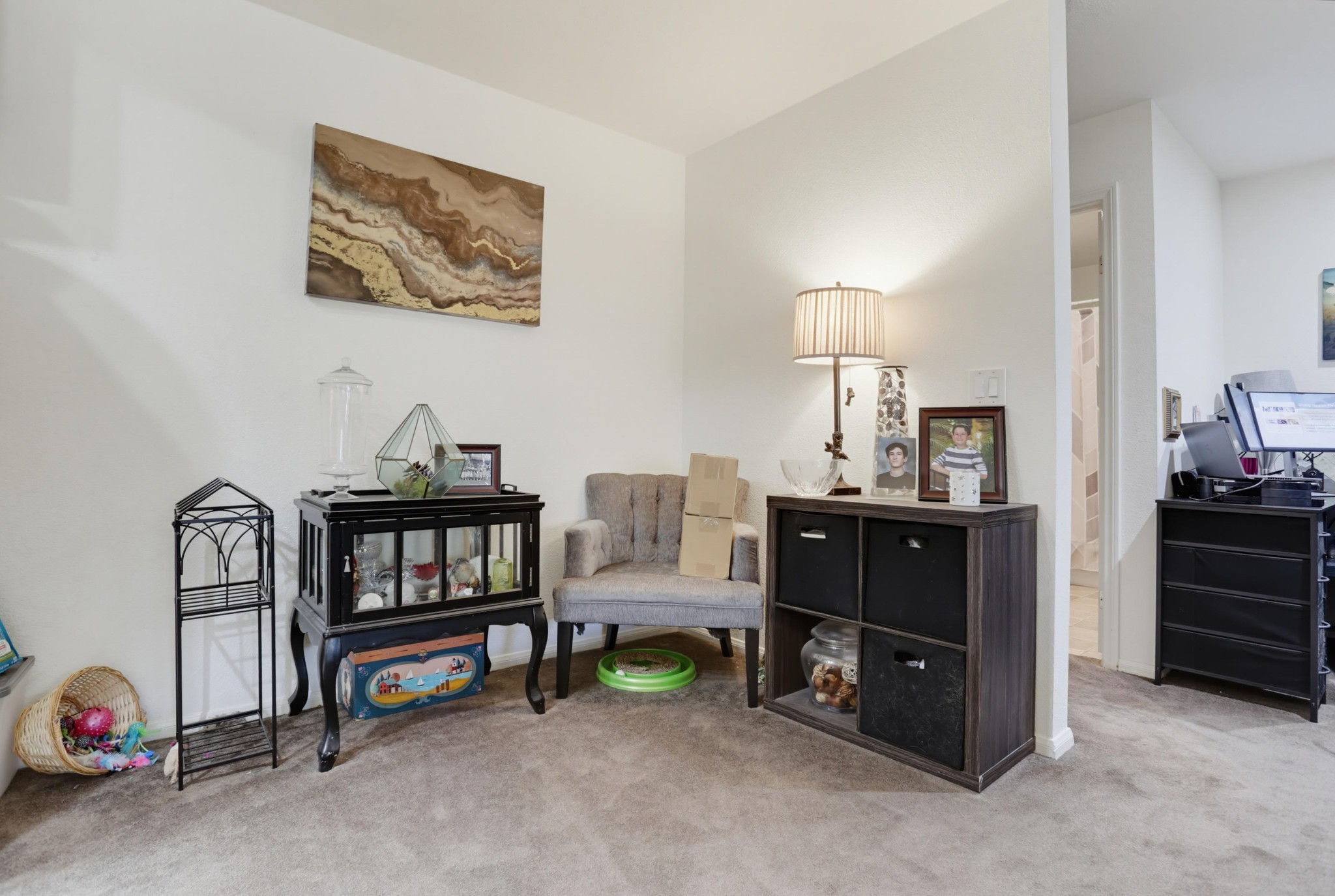Virtual tour photo 10 of 25 for 432 Edgehill Ln
