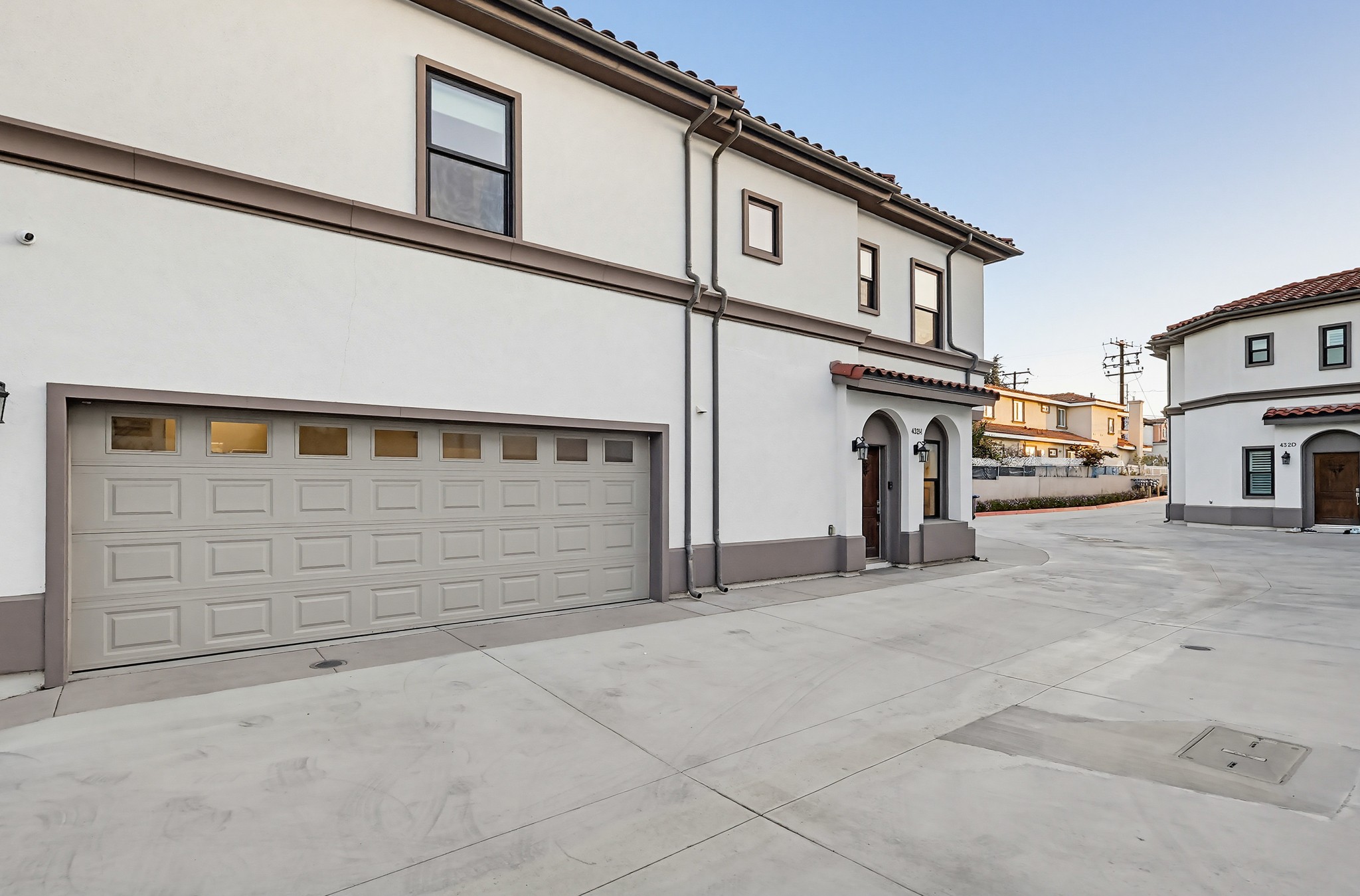 Virtual tour photo 5 of 75 for 432 S Alhambra Ave Unit H