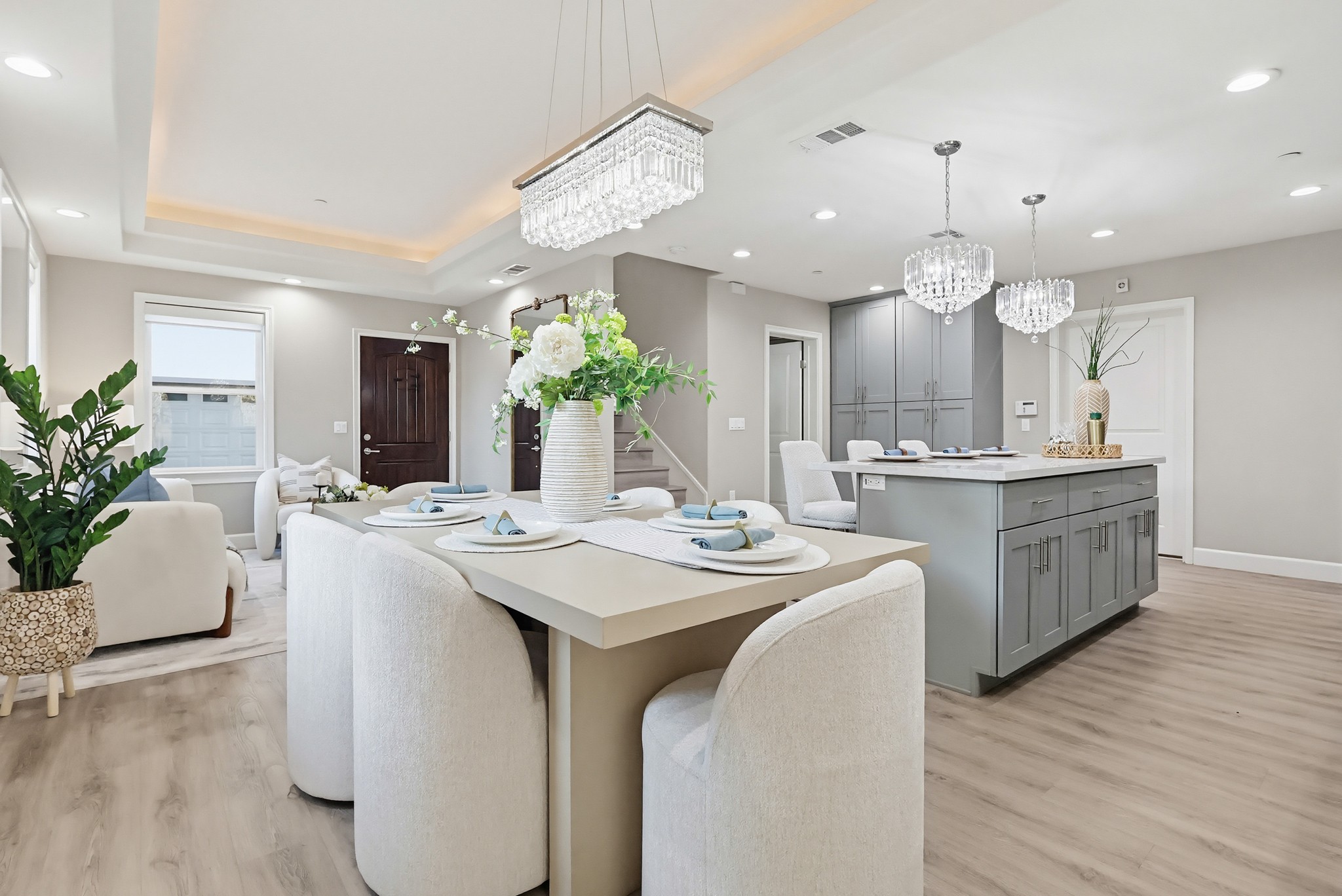 Virtual tour photo 17 of 75 for 432 S Alhambra Ave Unit H
