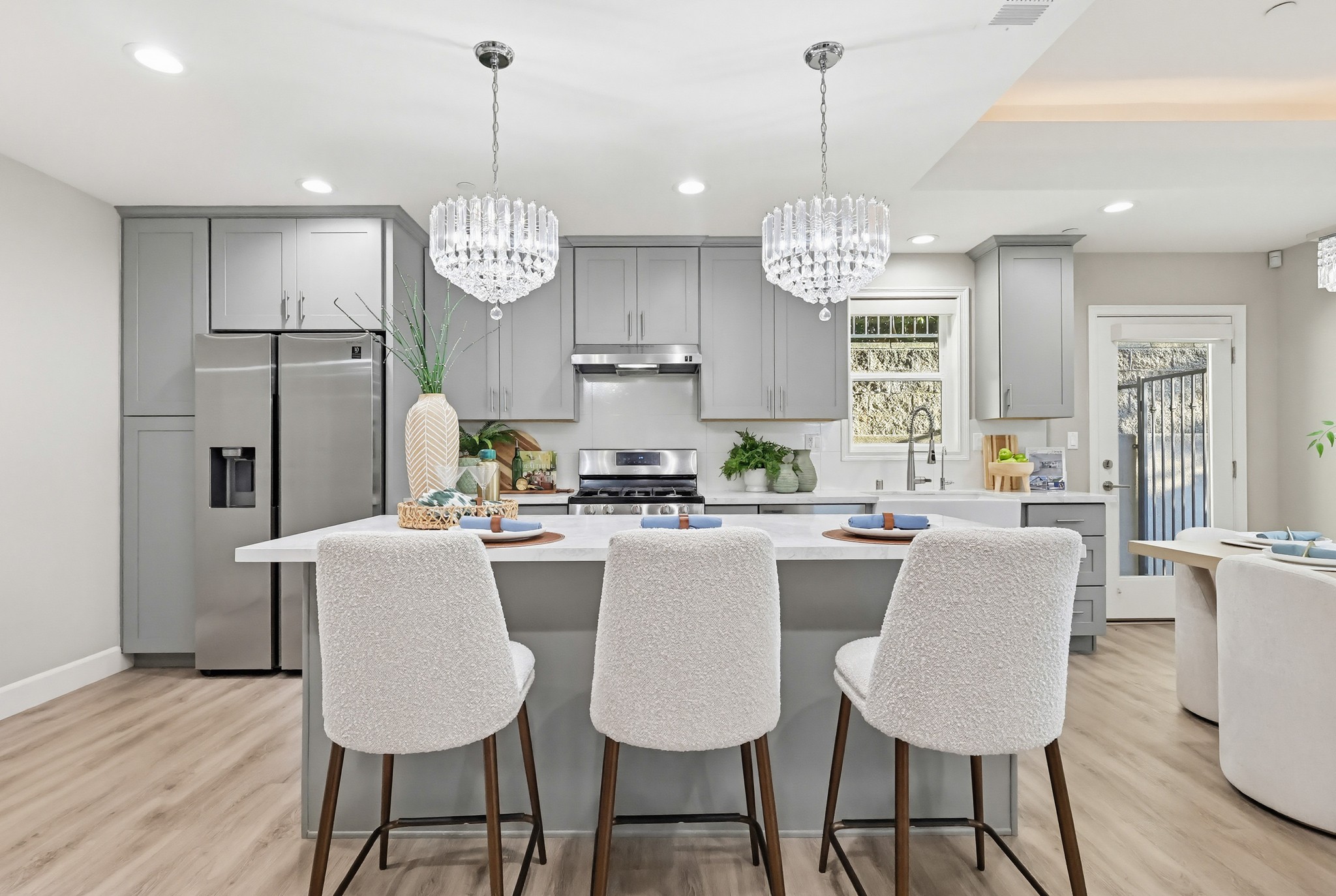 Virtual tour photo 19 of 75 for 432 S Alhambra Ave Unit H