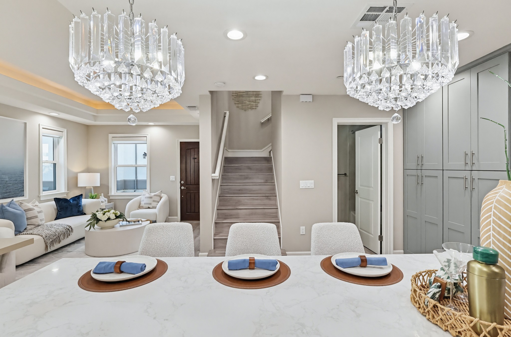 Virtual tour photo 27 of 75 for 432 S Alhambra Ave Unit H