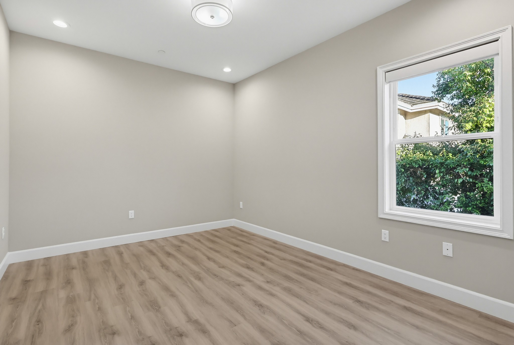 Virtual tour photo 48 of 75 for 432 S Alhambra Ave Unit H