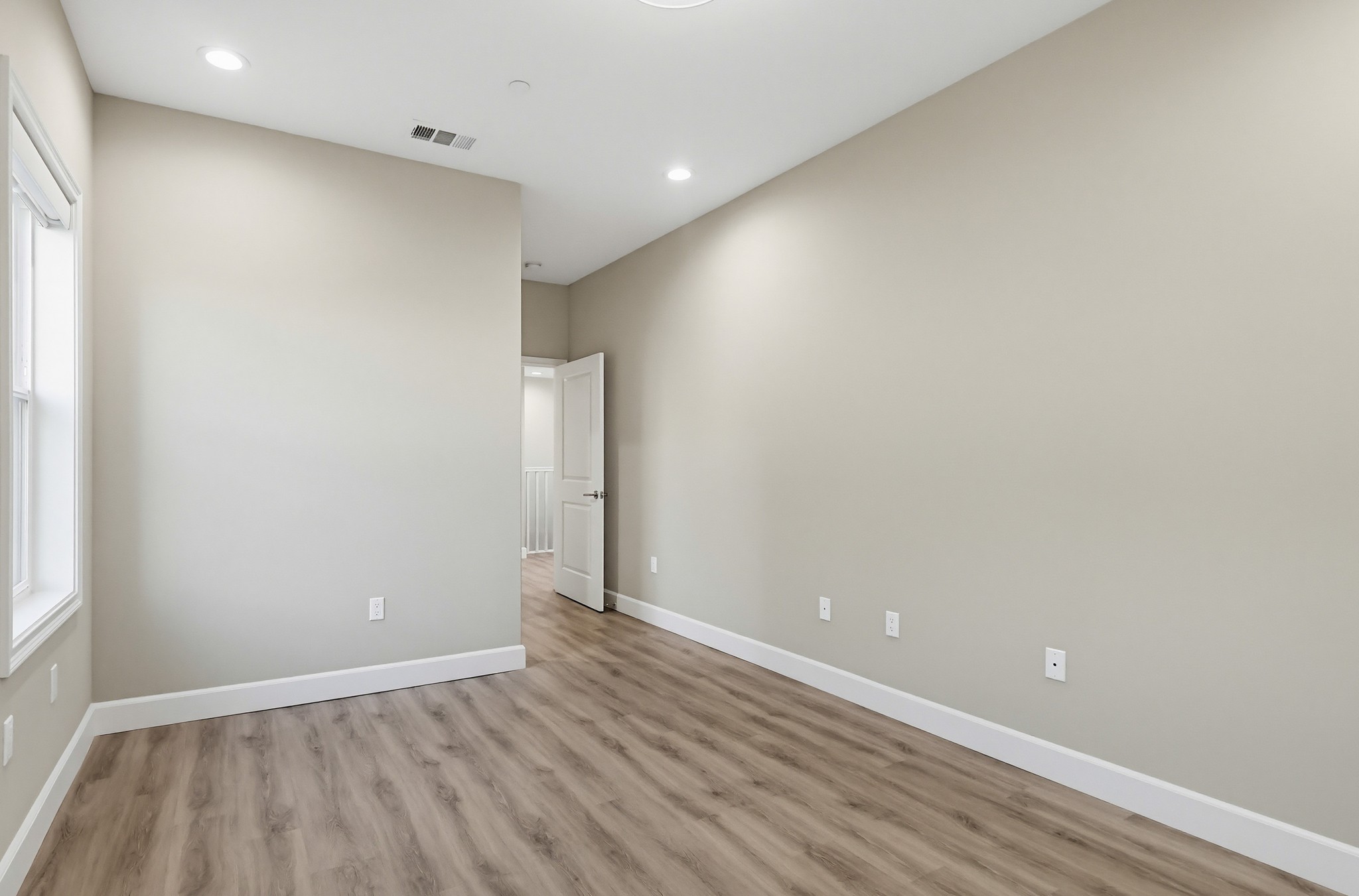 Virtual tour photo 50 of 75 for 432 S Alhambra Ave Unit H