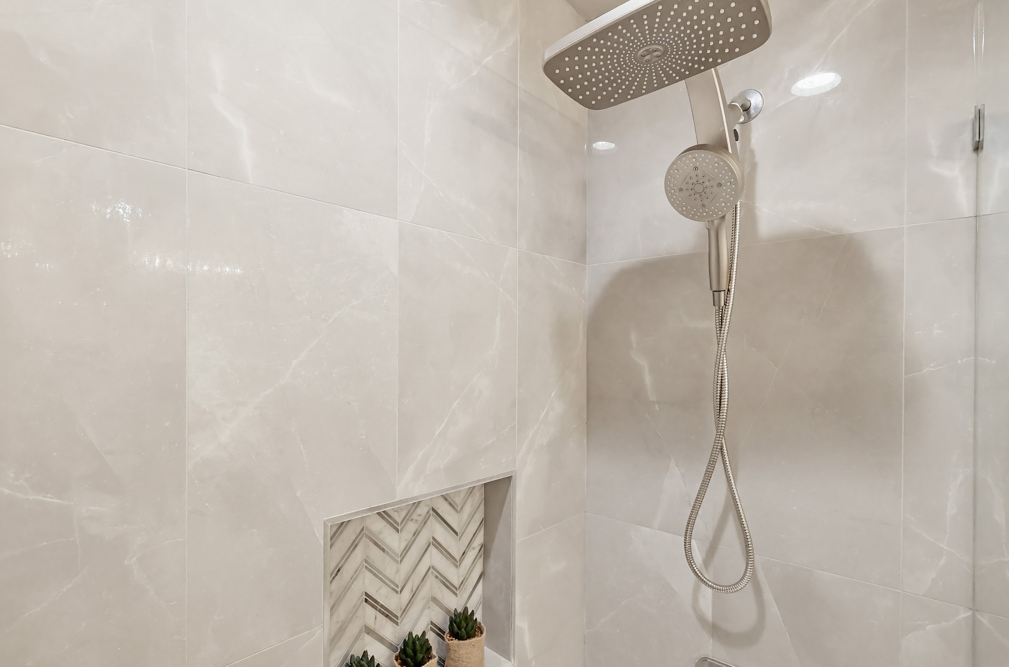 Virtual tour photo 68 of 75 for 432 S Alhambra Ave Unit H
