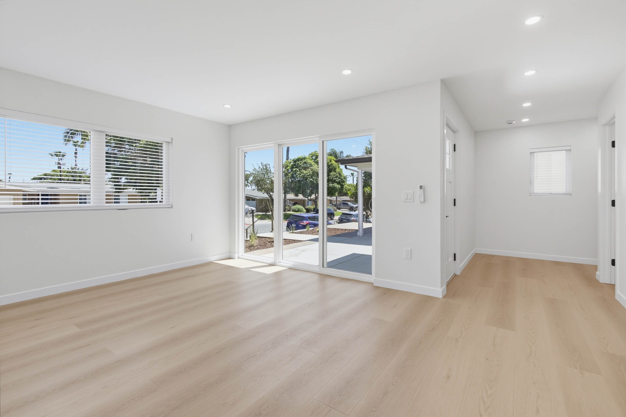 Virtual tour photo 12 of 44 for 4320 Olney St