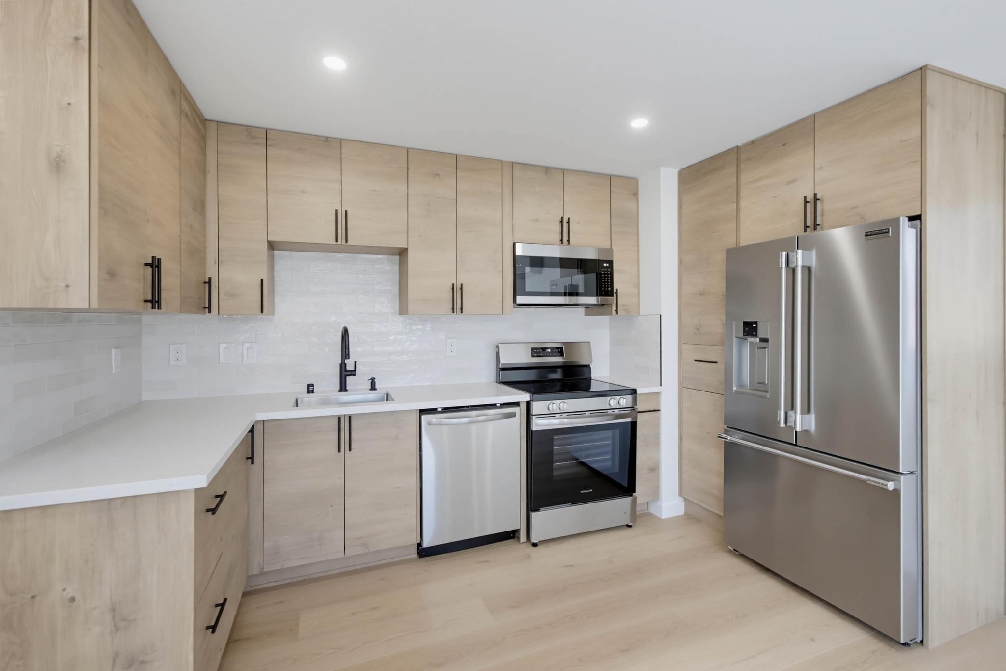 Virtual tour photo 14 of 44 for 4320 Olney St