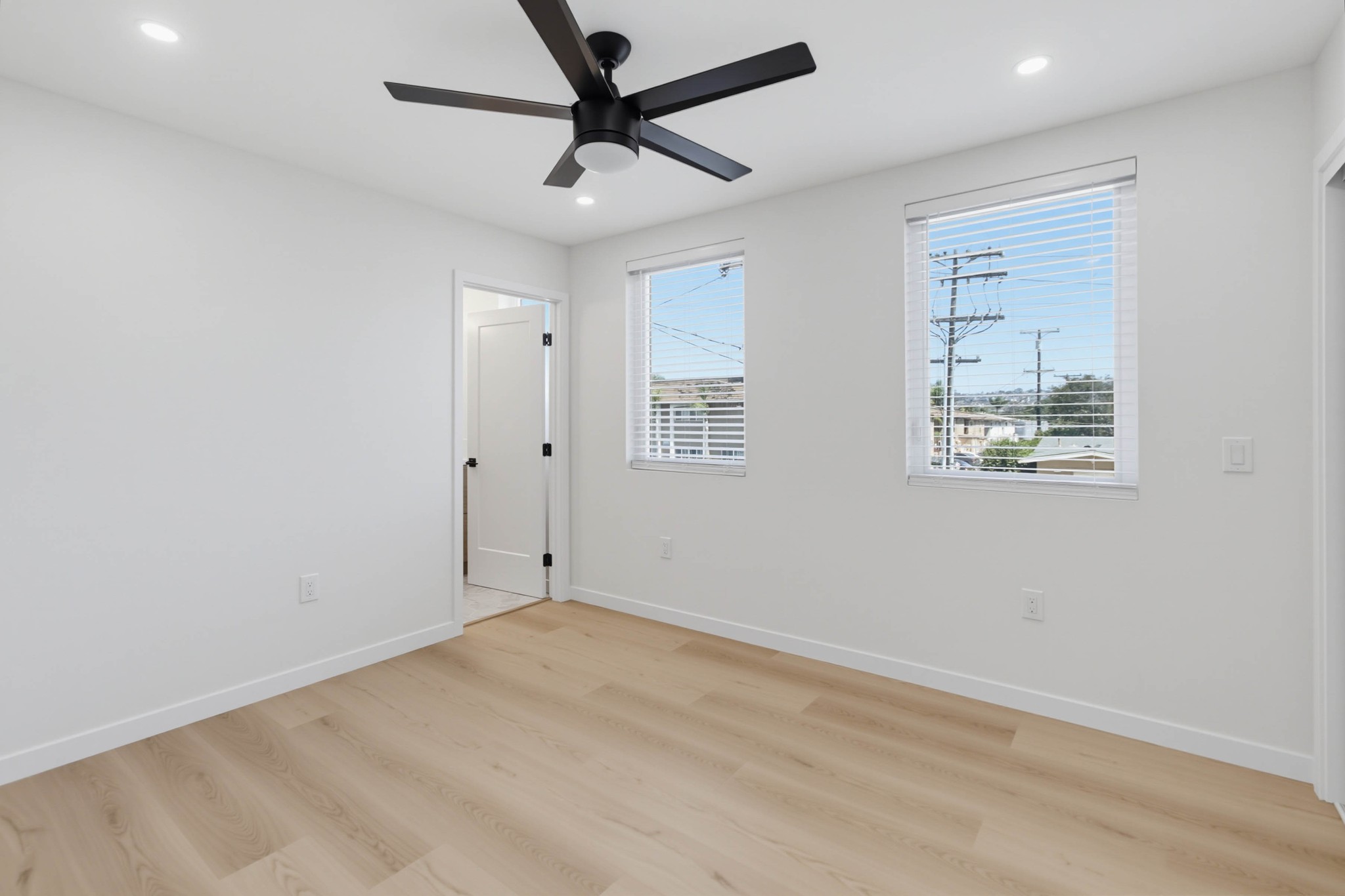 Virtual tour photo 29 of 44 for 4320 Olney St