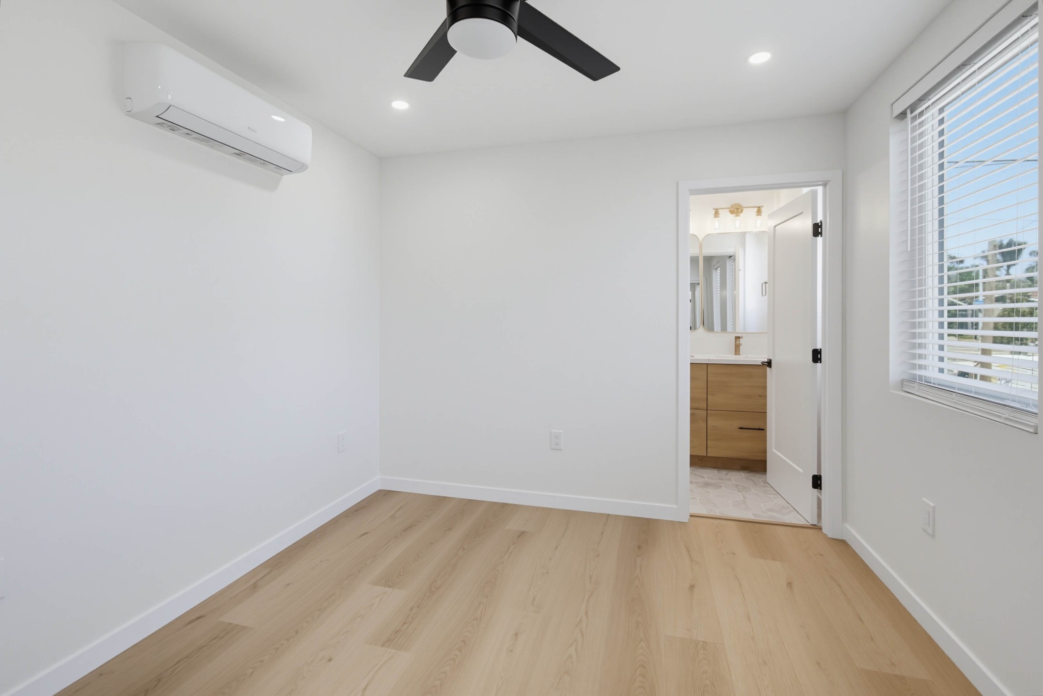 Virtual tour photo 30 of 44 for 4320 Olney St