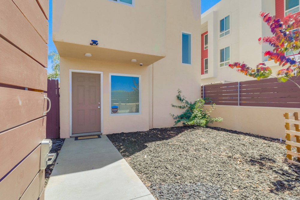 Virtual tour photo 5 of 76 for 4325 38th St