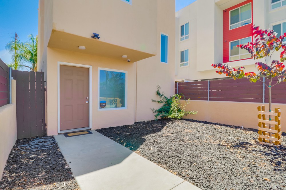 Virtual tour photo 6 of 76 for 4325 38th St