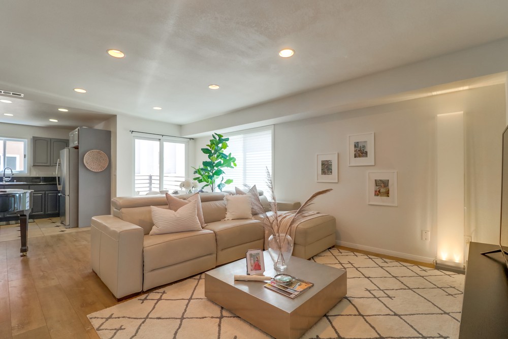 Virtual tour photo 15 of 76 for 4325 38th St