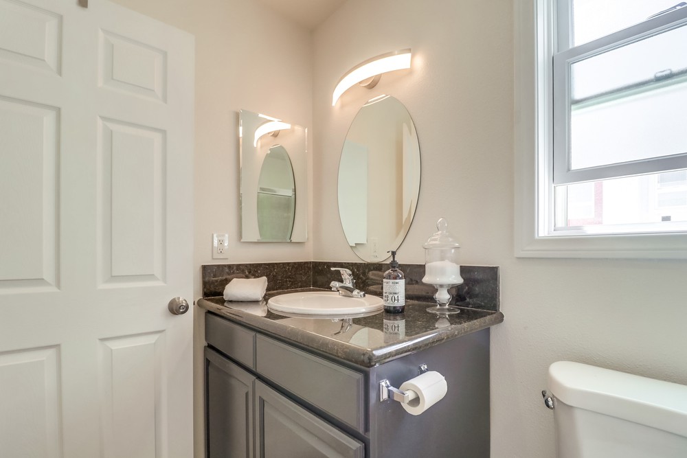 Virtual tour photo 32 of 76 for 4325 38th St