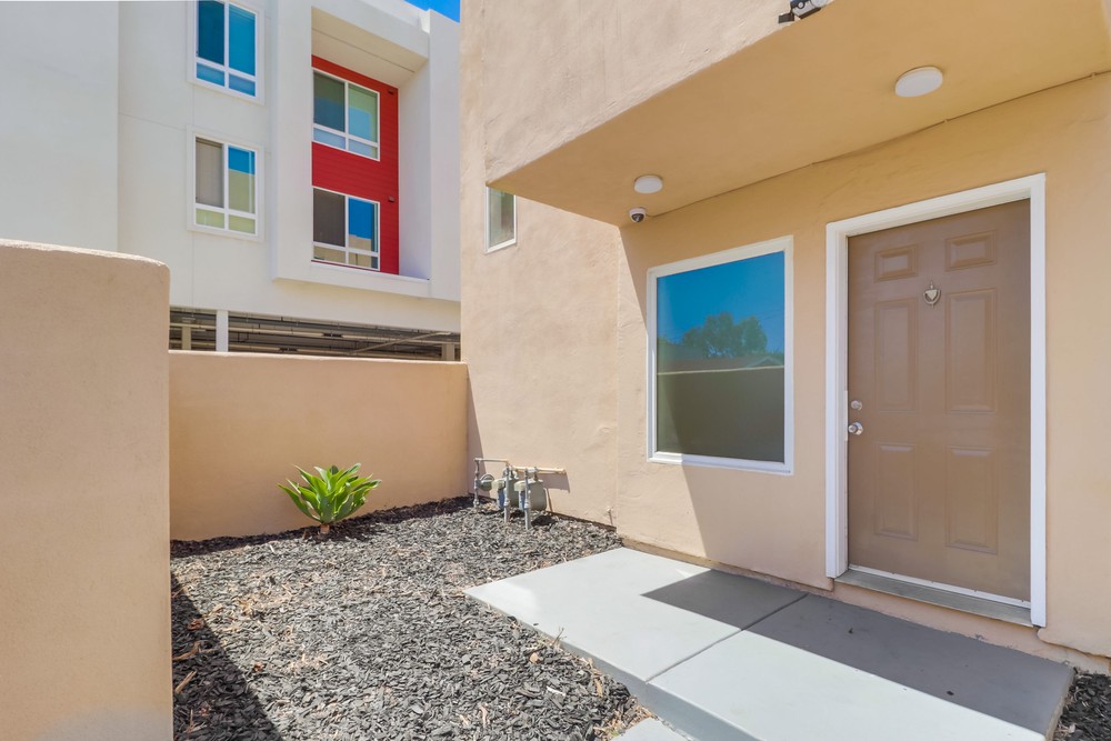 Virtual tour photo 47 of 76 for 4325 38th St